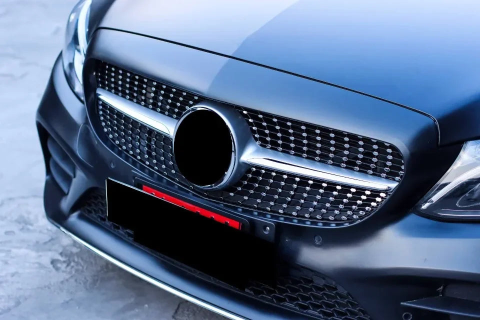 XVIP GTR Style Front Racing Grille For Mercedes Benz C-Class W205 2015-2018 C180 C200 C300 Chrome Diamonds Style Bumper Grilles