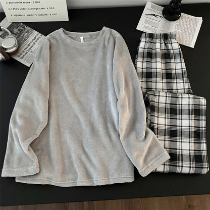 Men's Coral Fleece Pajamas Thickened Flannel Home Clothes Set Casual Loose Fit Autumn Winter Warm Sleepwear round Neck Sweats...