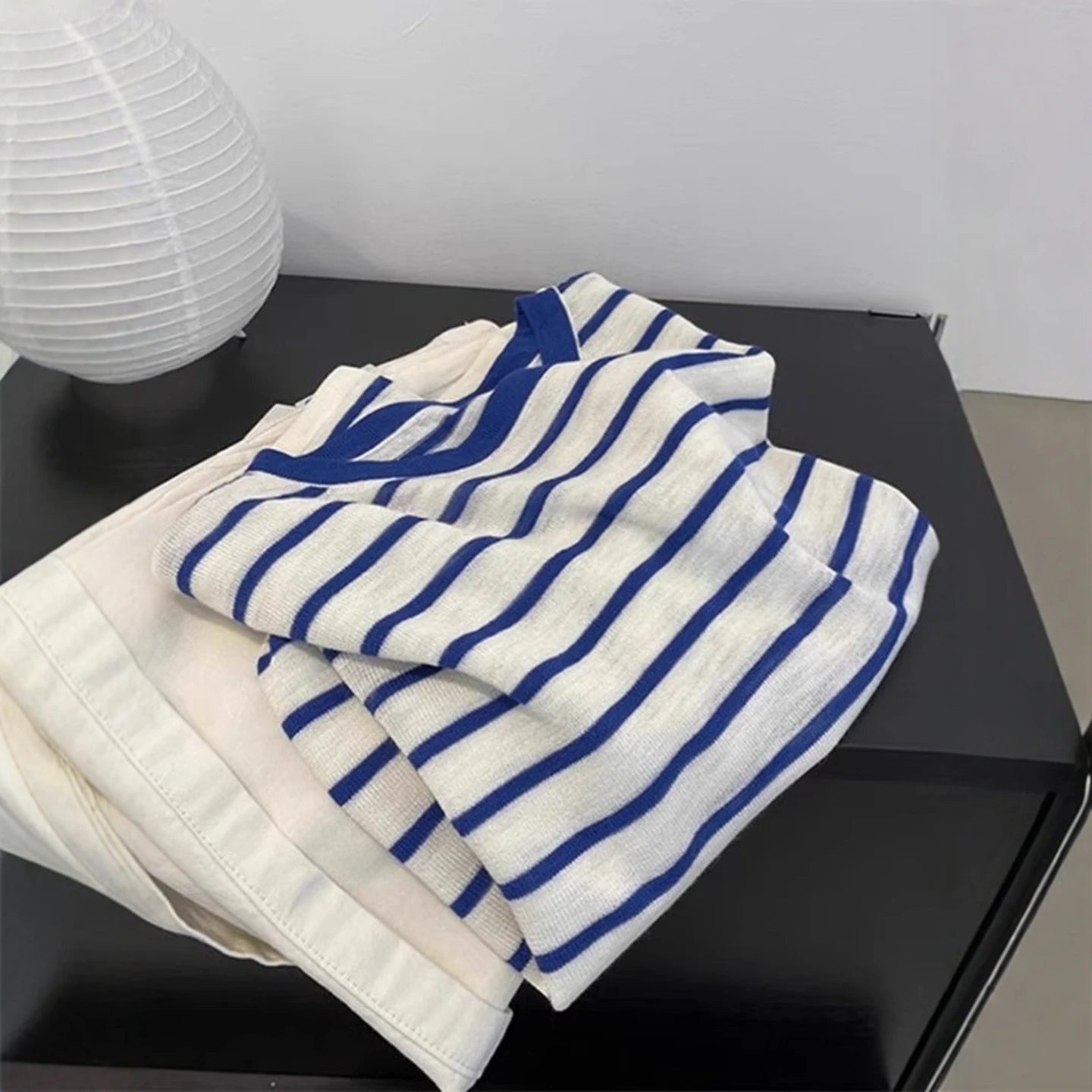 Casual Lightweight Striped Women's Shirt Sun Protection Loose Fit Regular Sleeve Long round Neck Straight Tube Summer Top