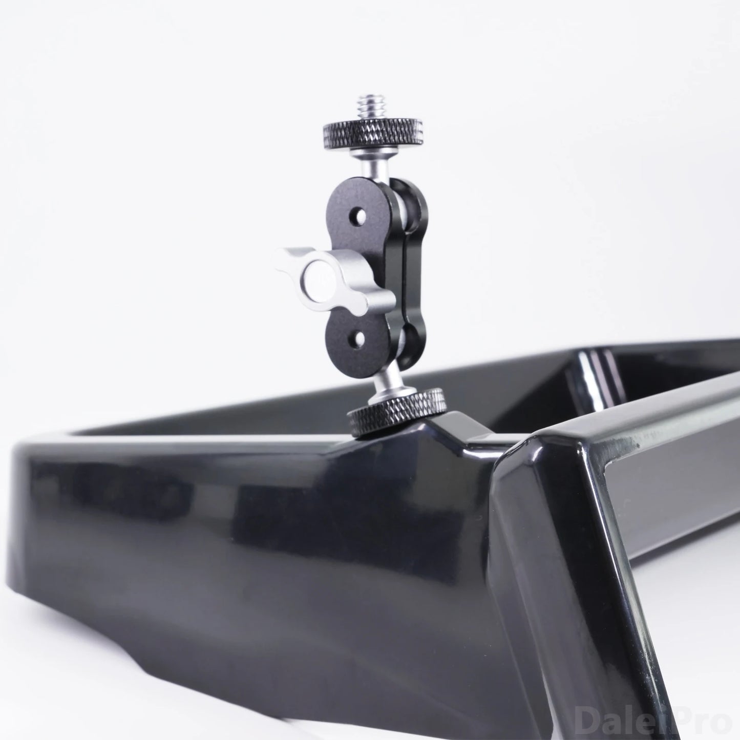 Double Car Phone Holder With Storage Box Base Magsafe Wireless Charger Phone Mount For Suzuki Jimny 2018-2024 2025 JB64 JB74