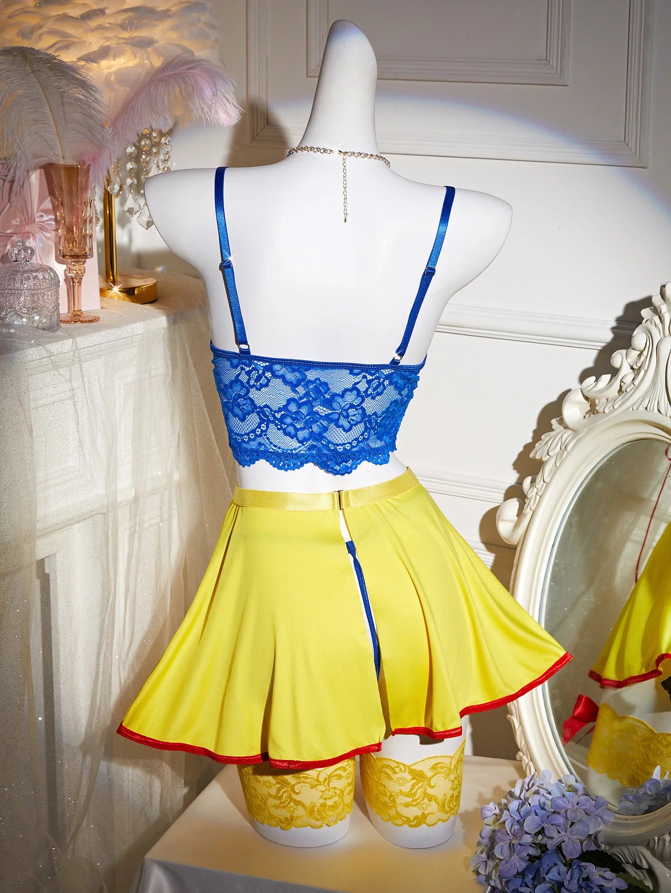 Ellolace Valentine Lingeries Sexy Hot Snow White Princess Cosplay Bra Thong Skirt 3PC Leg Circles Dopamine Roleplay Costume