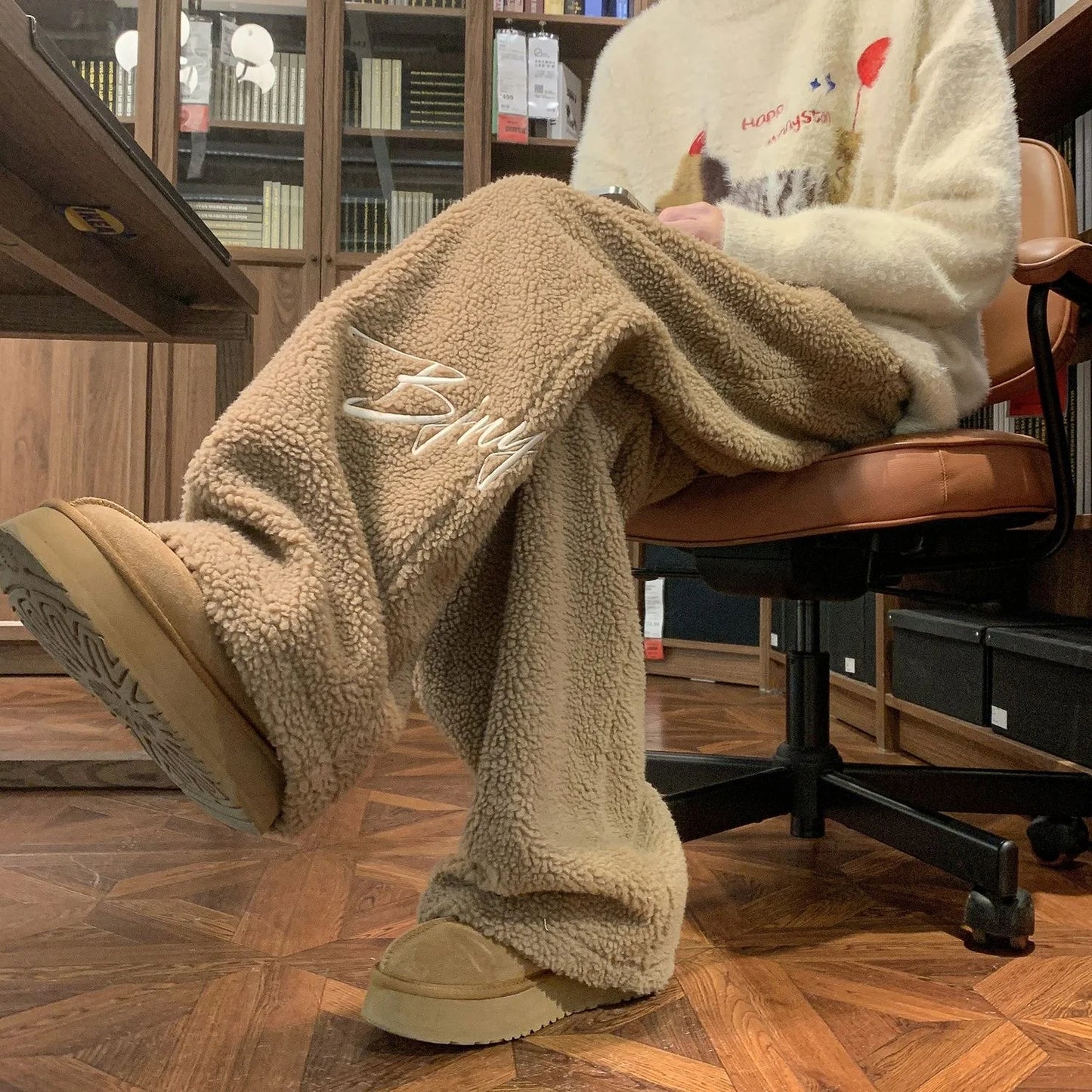 Lamb Velvet Thickened Fleece Lined Wide Leg Sporty Casual Pants for Men And Women Autumn Winter Street Style Cotton Trousers