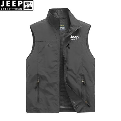 Jeep summer new vest men's outdoor leisure, middle-aged and young photography, fishing vest, horse clip sports jacket men