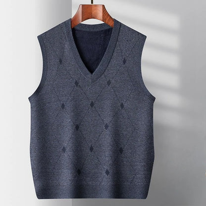 Korean Style Fashion High Quality Men's Argyle Knitted Vest Autumn Winter Fleece Lined Thickened Middle Aged Casual Waistcoat