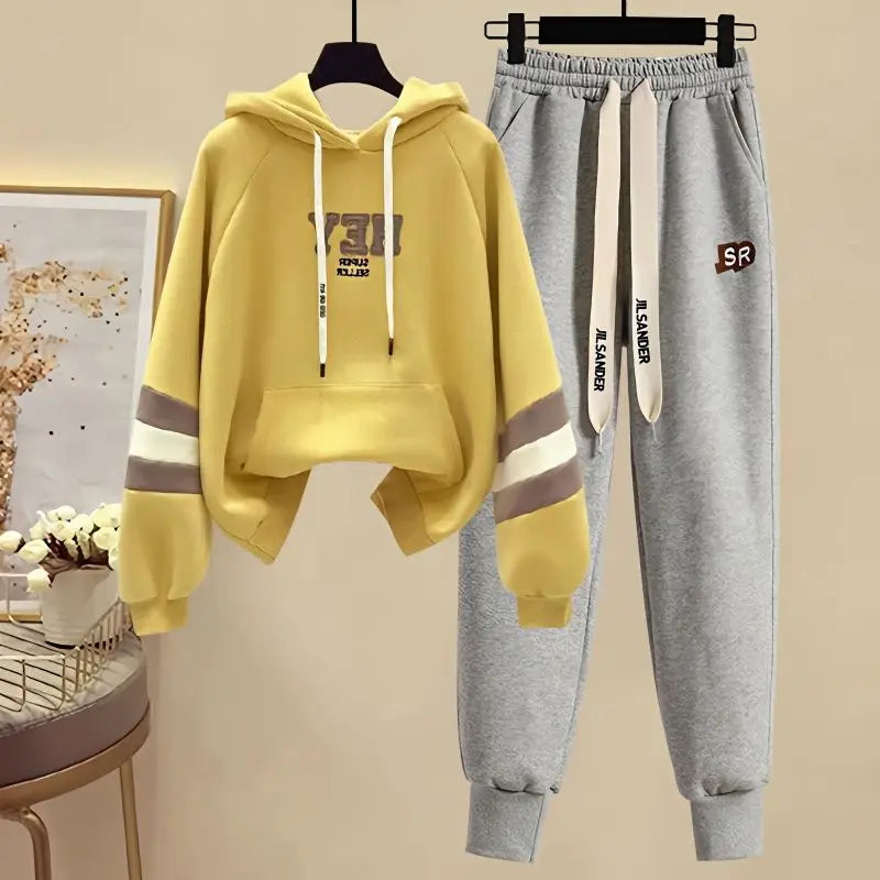 Sports Set for Women in Spring and Autumn New Korean Version Color Blocking Hooded Top Casual Pants Age Reducing Two-piece Set