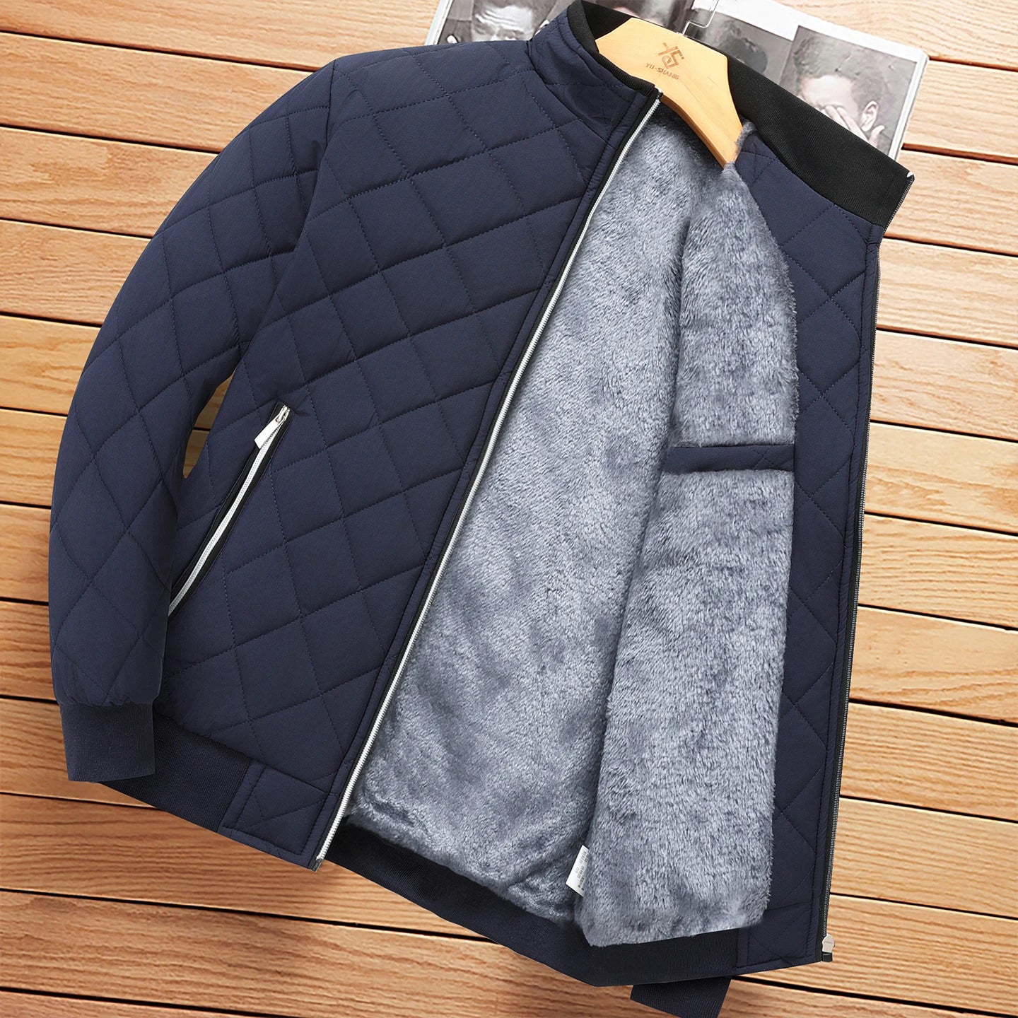 Men's Winter Thickened Fleece Lined Cotton Jacket Casual Stand Collar Long Sleeve Zipper Closure  Color Warm Outerwear