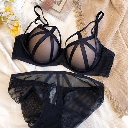 2 Pieces Fashion Lace Underwear Set Women Sexy Hollow Bandage Push Up Bra Set Europe High Quality Lingerie Plus Size CD Cup Bras
