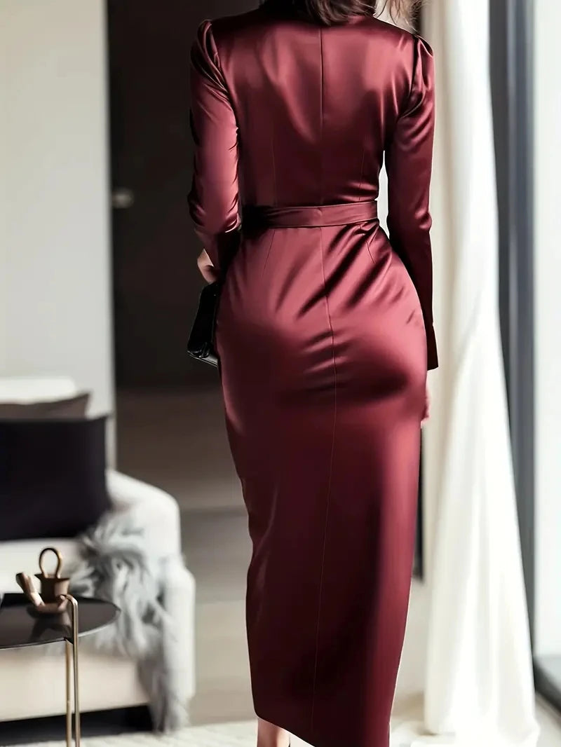 Autumn temperament goddess Hepburn style long-sleeved lace-tight waist dress for women
