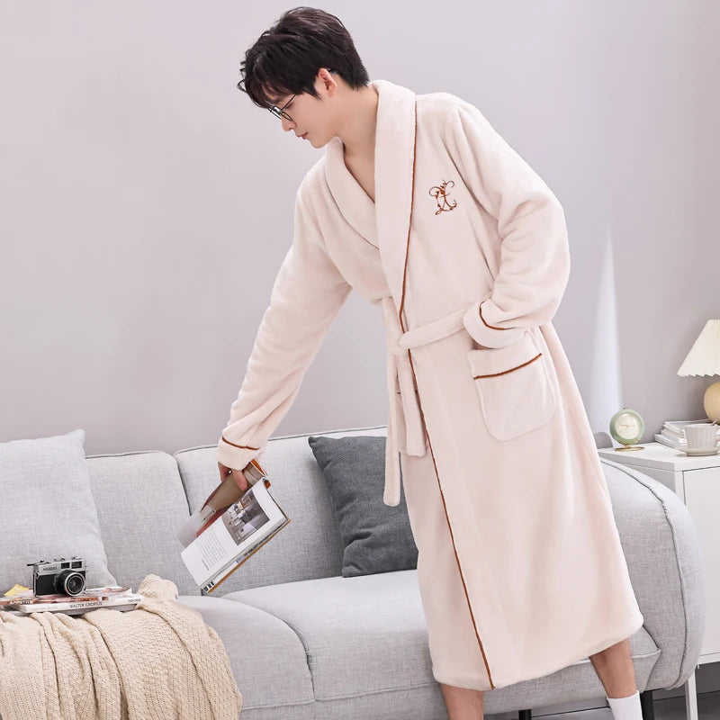 Thiened Long Coral Fce Pajamas Women's Spwear Winter Home Clothes Couple Batobes Men's plus Size Flannel Gown