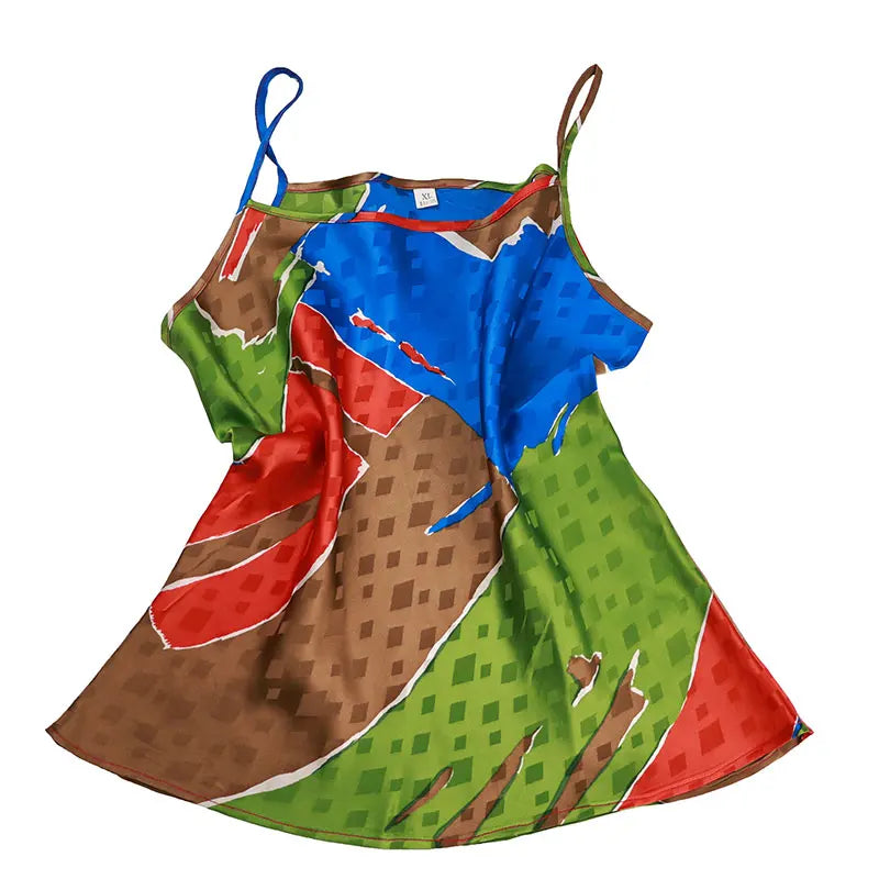 100% mulberry silk, silk, satin, breathable candy color, short backing, small suspender vest for women.