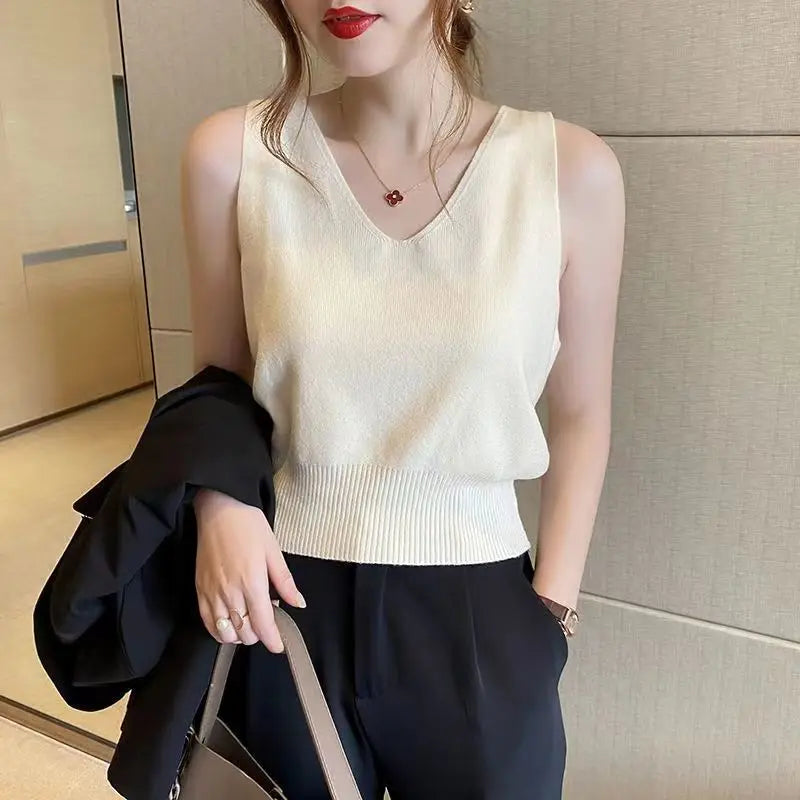 Women's Summer V-Neck Tank Top: Breathable, Waist-Defining Short-Sleeved Knit Top with Ice-Silk Spandex Lining for Outerwear