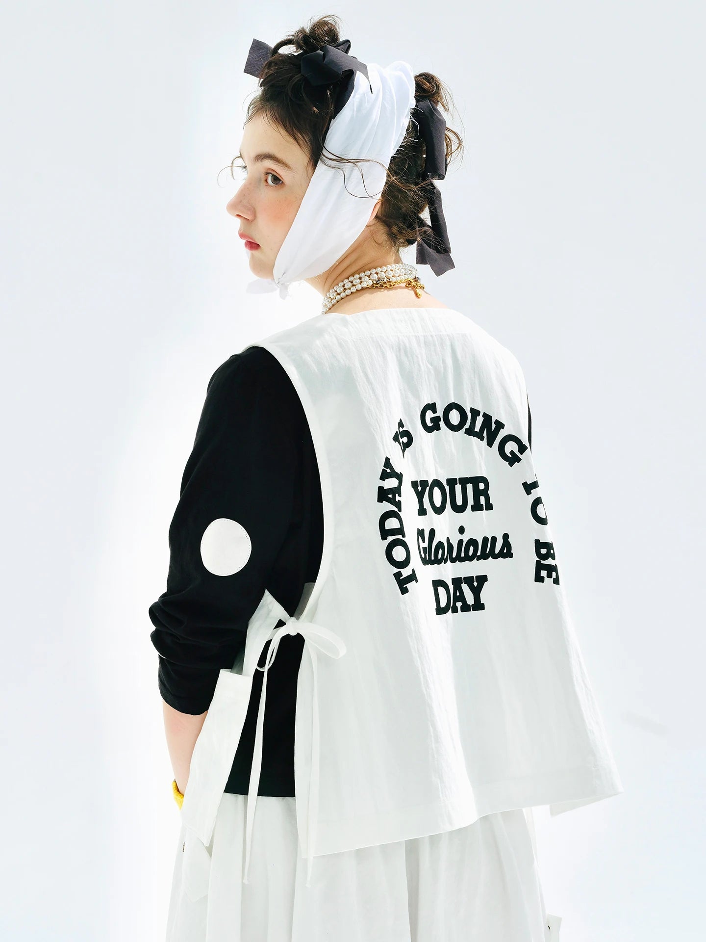 imakokoni 2025 Early Autumn Casual Artistic Plaid Print Work Jacket Women's Lettered Sleeveless V-Neck Top255178