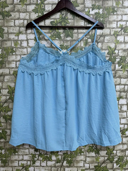2026 New Summer Sexy Lace Splice V-Neck Tank Top Breathable Slim Fit Cami Tops Holiday Party Base Layer