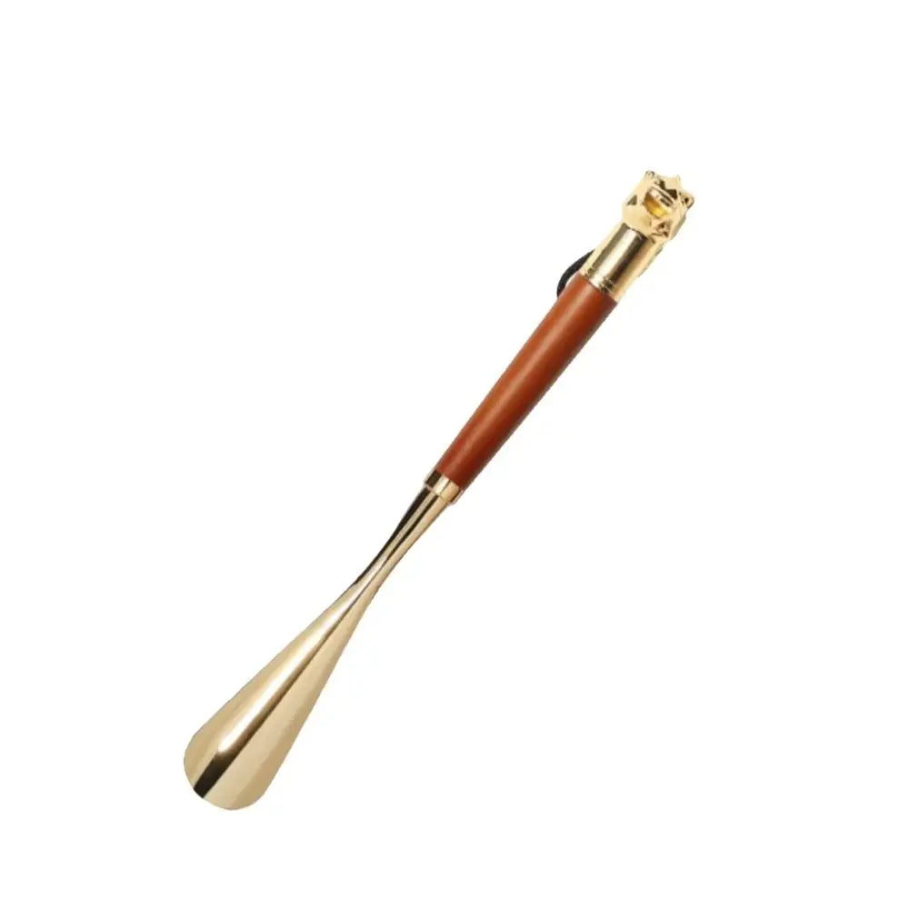 Shoe Puller 32cm Metal Shoe Horn Lion/Horse Head Handheld Wood Handle Shoehorn Durable Long Portable Shoe Lifter Reduce Bending