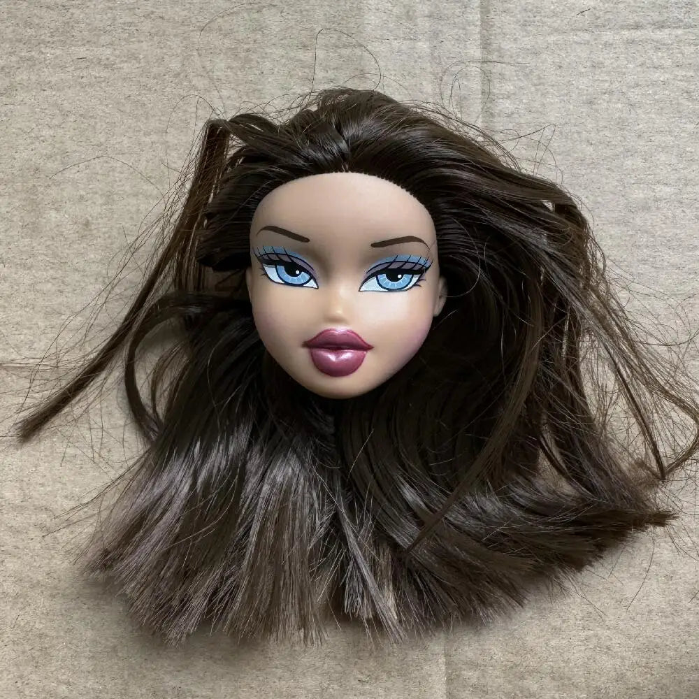 2001 Version Rare Face Doll Heads Classical Sexy Mouth White Brown Skin Colorful Hair Girls Boys Doll Parts For Collectors