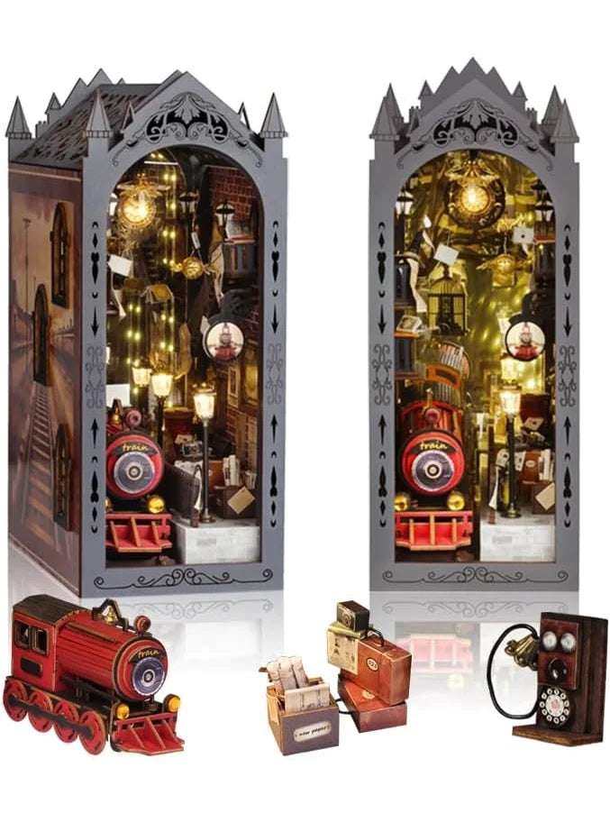 DIY Book Nook Kits，3D Wooden Library Bookshelf Insert Decoration Model Kit For Bedroom, Assembly Building Model，Christmas train