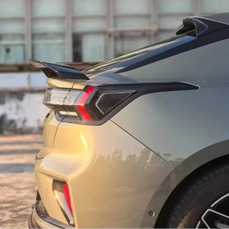 Gloss Black Tail Wing for ZEEKR 001 2021-2026 Modified New Style Top Wing Car Rear Spoiler Auto Accessories
