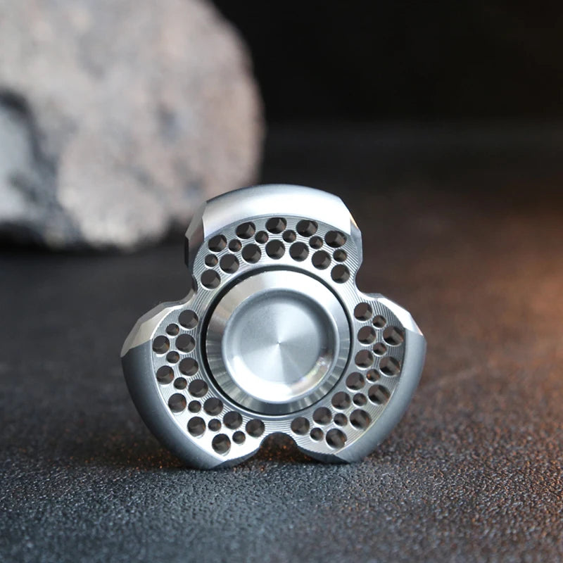 Stainless Steel EDC Fidget Spinner - Handheld Rotator for ADHD Anxiety Relief, Adult Metal  Fidget Spinner ﻿