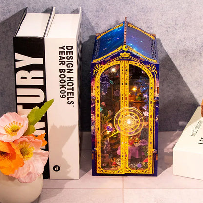 DIY Wooden Magic Garden Workshop Book Nook Shelf Insert Kits Miniature Model Kit With Light Bookend for Friends Birthday Gifts