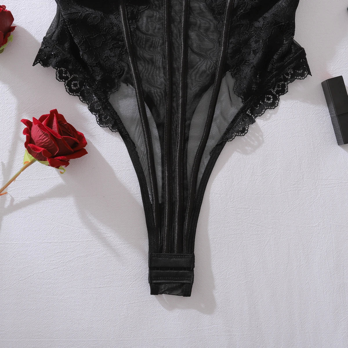 2025 European and American Cross border New Perspective Lace Lace Slimming and Body Shaping Sexy Girlfriend jumpsuit with an Ope