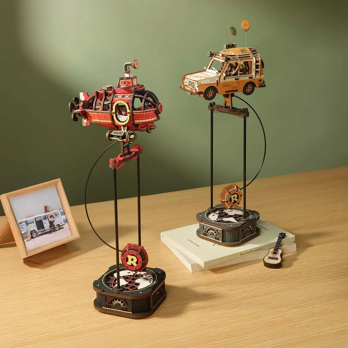 Robotime Deep Sea Adventurer 3D Wooden Puzzle Kinetic Submarine Pendulum Toy Gravity Powered Swing Motion Desk Decor for Adults