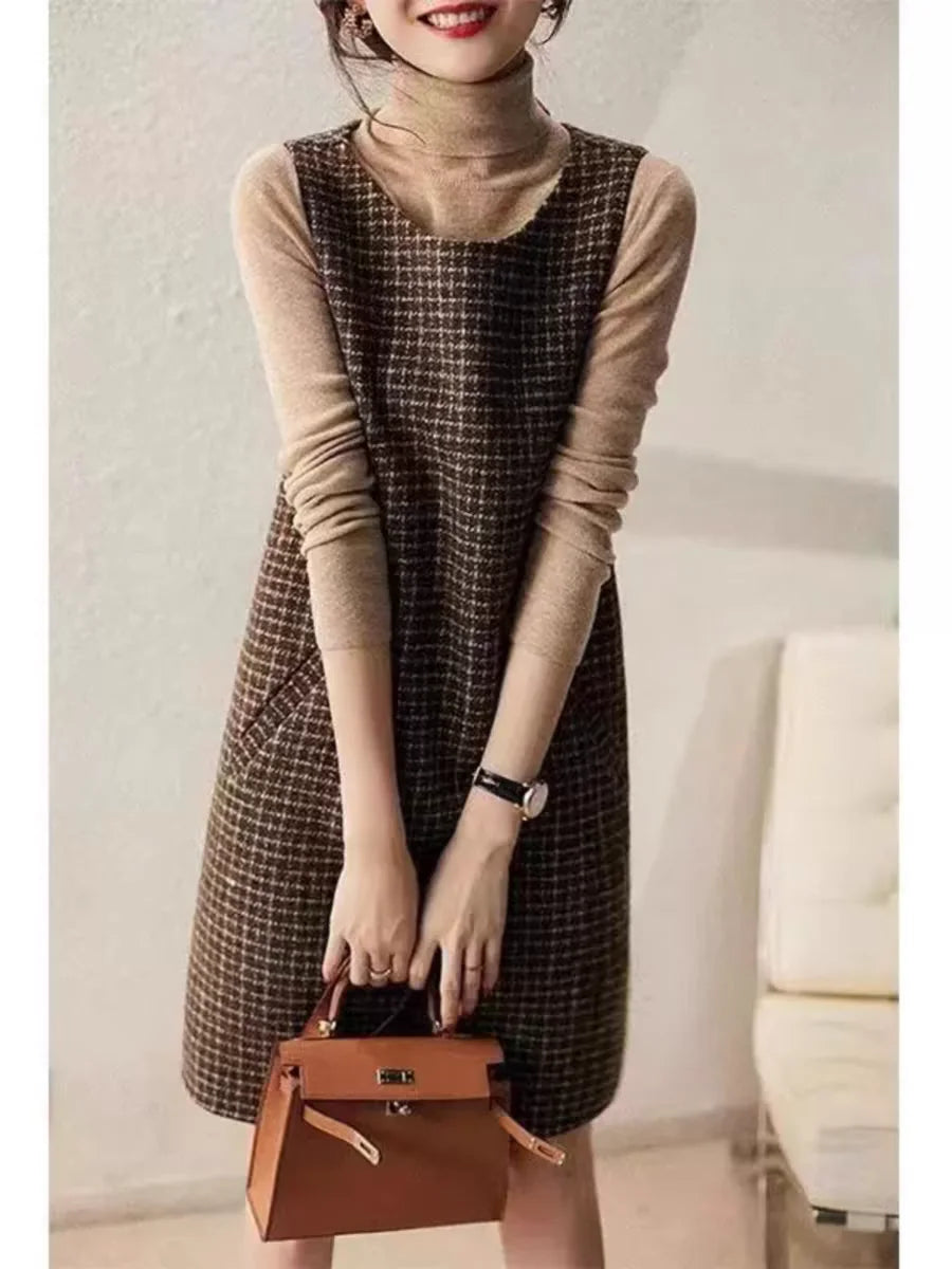 Retro Plaid Woolen Vest Dress Women's Autumn Winter Thickened Mid-Length Sleeveless H-Shape round Neck Backless Midi Dress