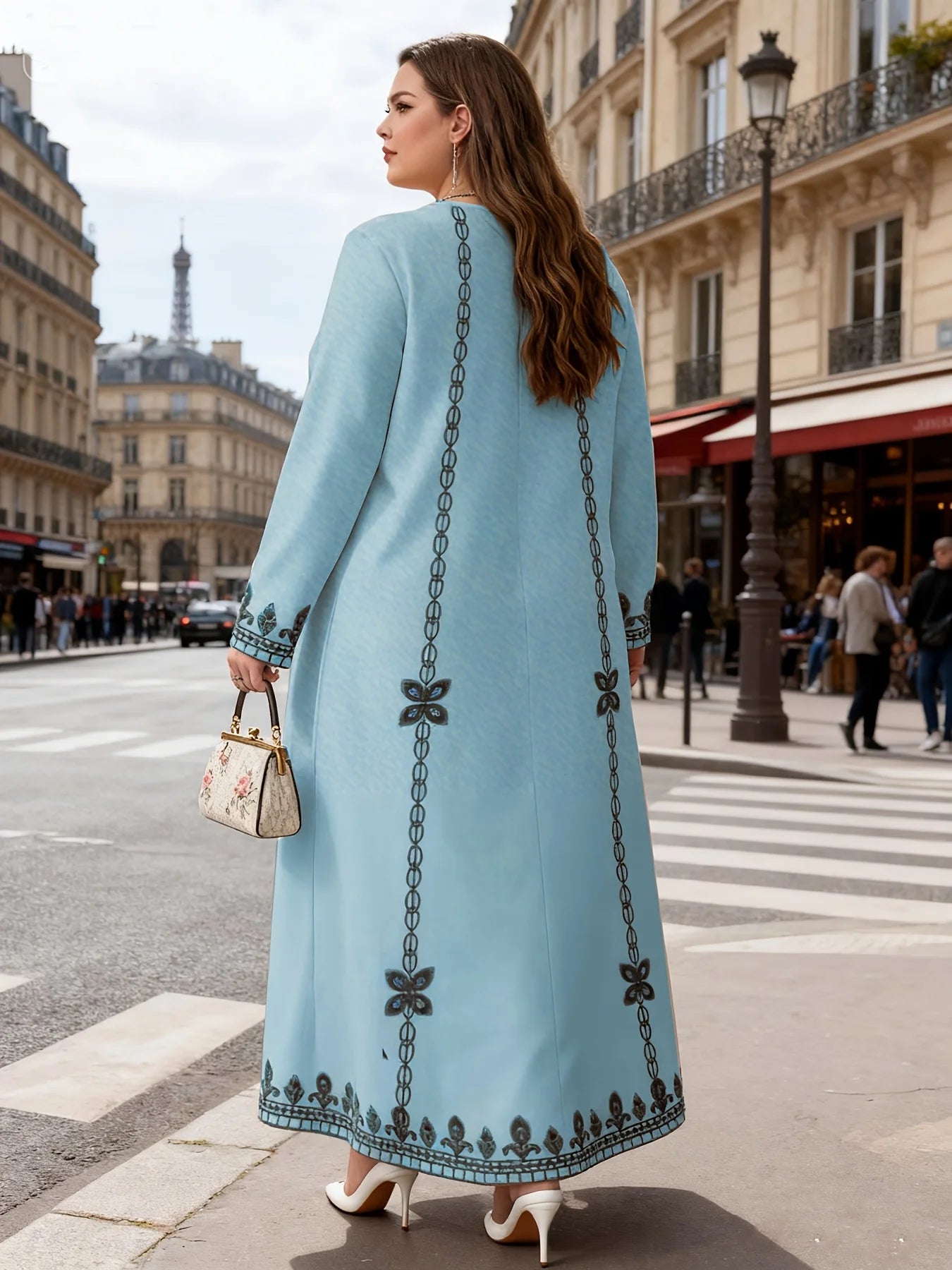 Middle Eastern Elegant Robe, New Spring and Autumn Style, Plus-Size Fashion Women's Clothing, Ethnic Print, Stylish, Loose and Comfortable, Holiday Style Long-Sleeve Dress