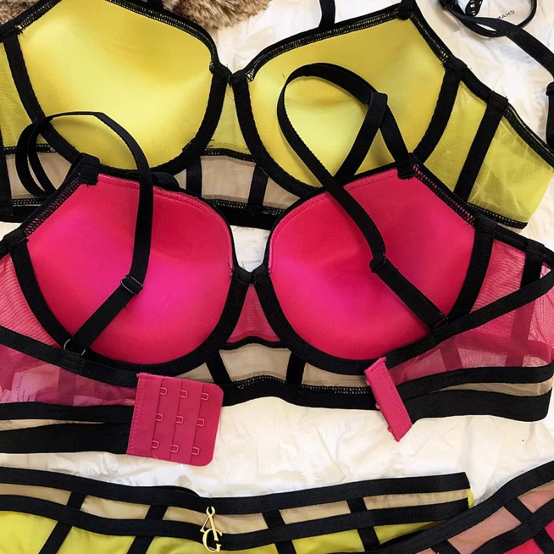 2 Pieces Women's Sexy Bandage Bra Set Europe Underwear Lace Hollow Push Up Brassiere Romantic Rose Bras and Panties Lingerie Set