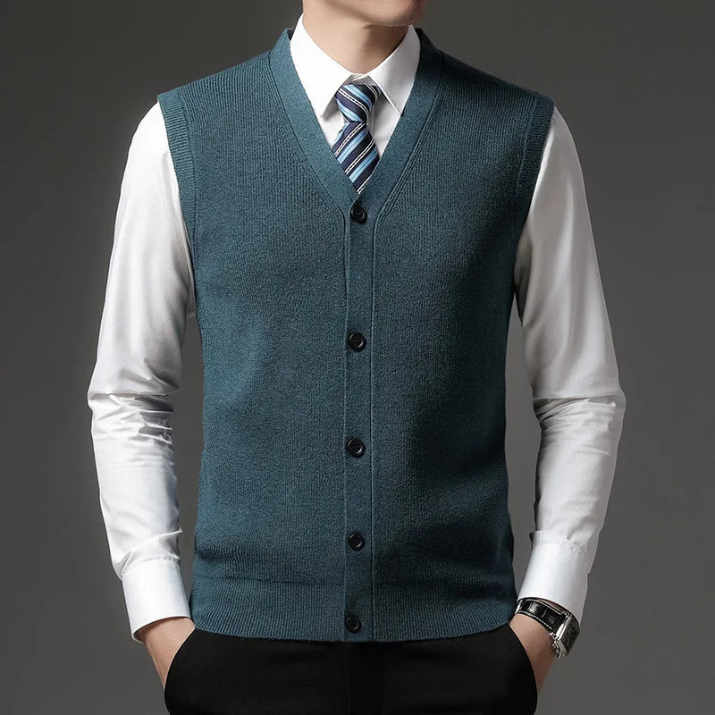 Level 4 Super Anti-pilling Top Grade Pleuche New Winter V Neck Woolen Fashion Brand Knit Cardigan Casual Sweater Vest Sleeveless