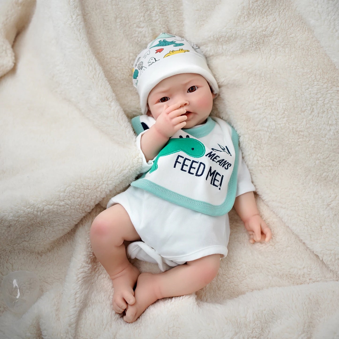 17" Full Silicone Reborn Baby Doll-Soft,Realistic Newborn, Full Body Silicone Not Vinyl Perfect Gift for Collectors Parents