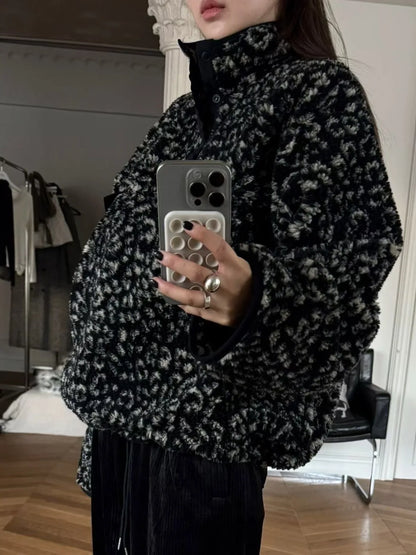 Winter Thickened Lamb Fur Sweatshirt Women's Outerwear Casual Loose Fit Long Sleeve Zipper Closure Hoodie Fashionable Tote De...