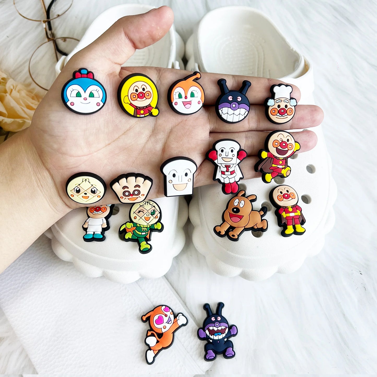 16-100pcs Anpanman Cartoon Shoe Charms PVC DIY Shoes Decoration Bracelet Wristband Sandal shoe Accessories Buckle for Kids Gifts