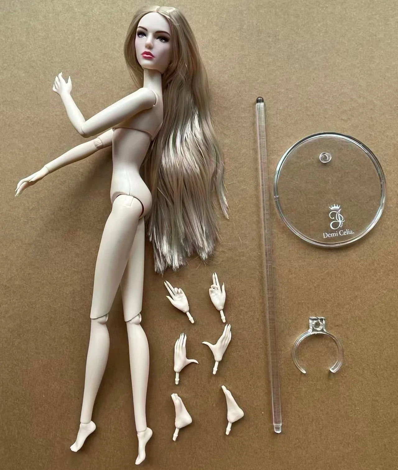 1/6 Female Super Model DC Doll Head Body Figure With Good Makeup Heads With 2 Pairs Hands 1 Feet and Clear Doll Stands