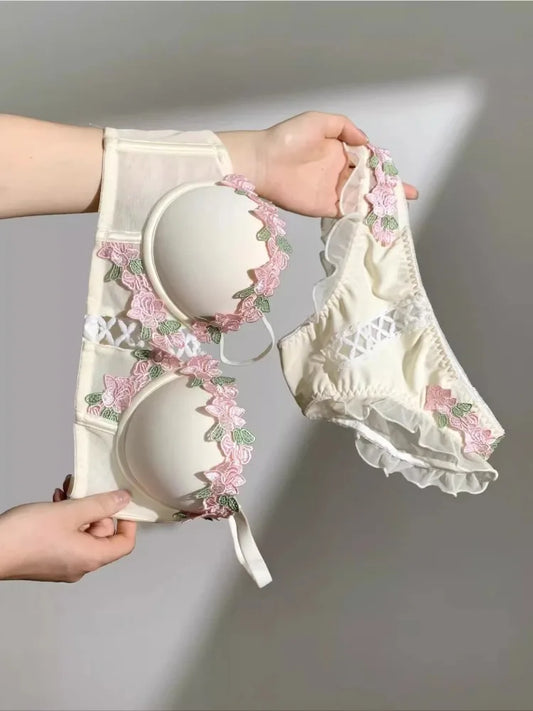MOYISU Tushy Viral Cute Bralette Wireless Summer Bra for Teens, Anti Sagging Small Chest No Underwire Kawaii Style Lingerie Set