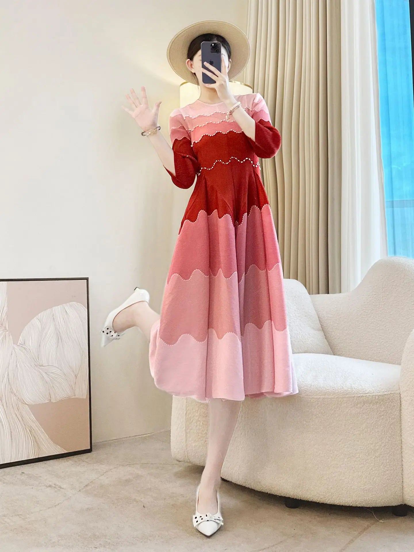 High-end Miyake Style Pleated Dress 2025 Autumn New Slim Flower Bud French Tea Break Skirt Fashionable Gradient Long Skirt Women