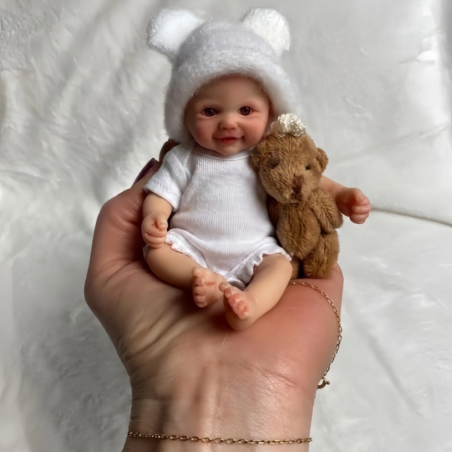 6 Inch Cuddly Mini Palm Silicone Bebe Reborn Girl & Boy Flexible Soft Touch Can Washable Lifelike Reborn Silicone Doll