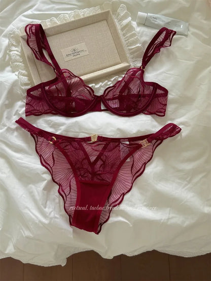 Sexy French Flower Embroidery Lace Bra Set Pure Desire Ultra Thin Push Up Wirefree Comfort Romantic Niche Bralette S-XL MOYISU