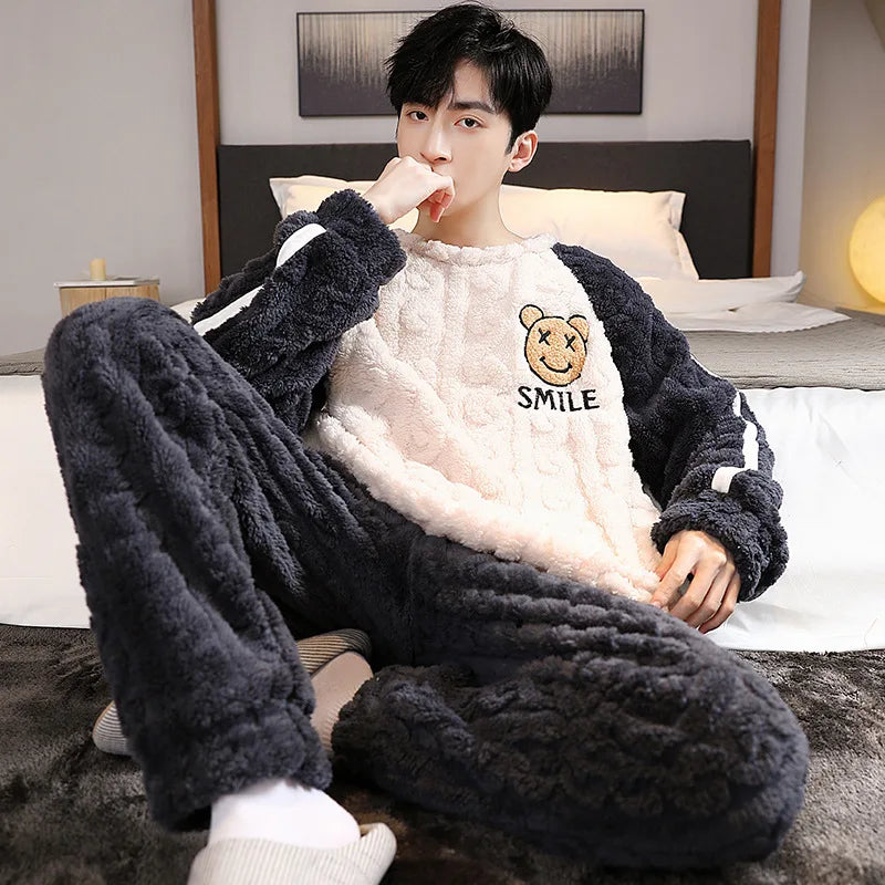 Autumn and Winter New Men's Coral Fleece Thermal Underwear Pajamas Homewear Suit Teenagers Thickened Facecloth Pajamas Homewear