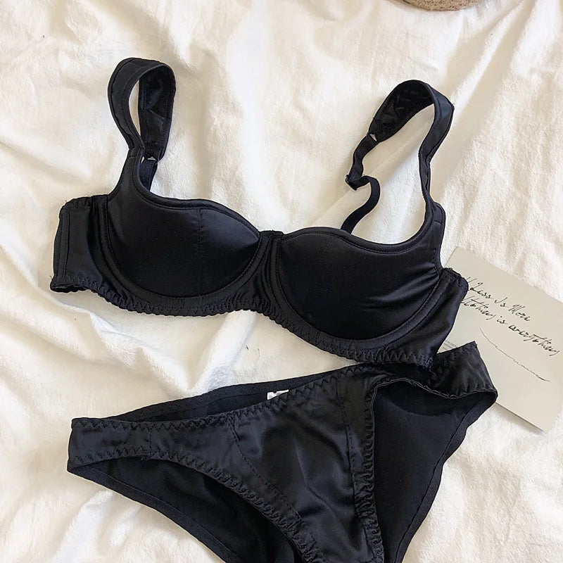 Sexy small half cup top support retro style niche underwear set bra glossy bralette with steel ring women lingerie panty suit