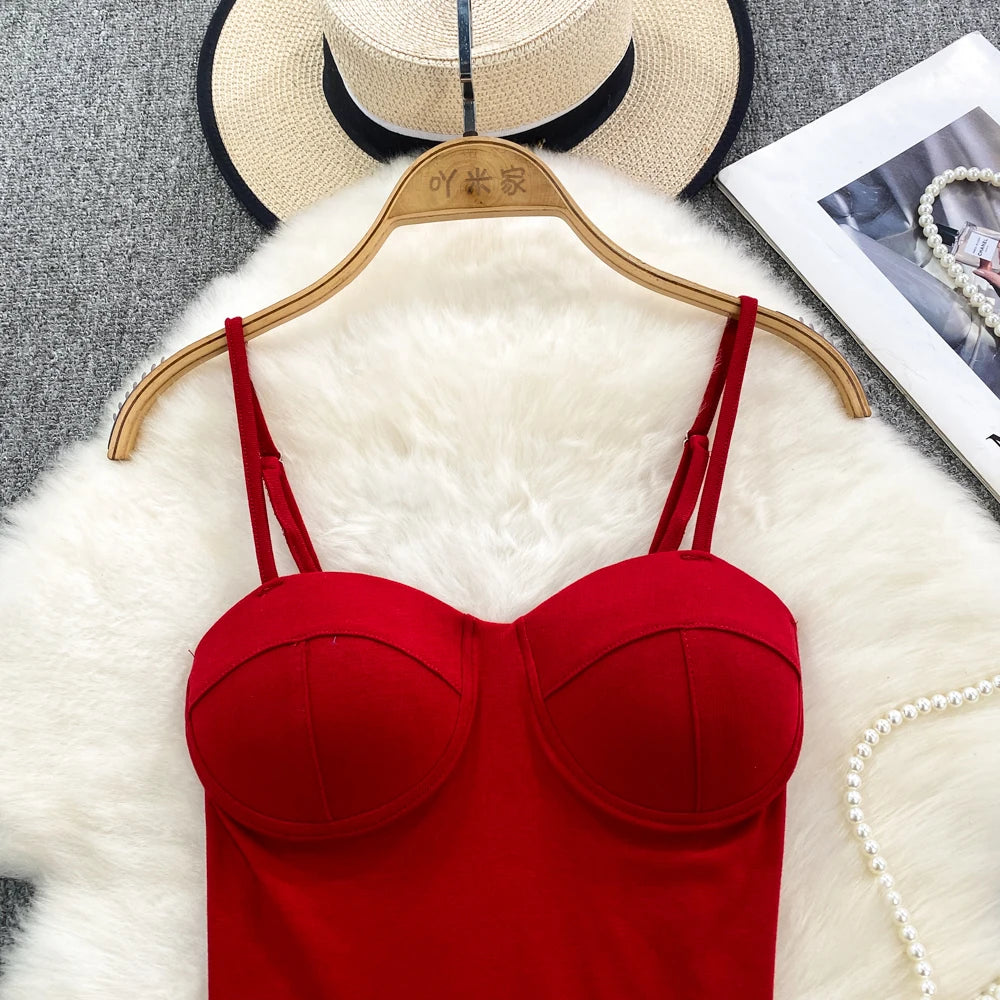 Sexy Fashion Design Camisole Tank Top Women Slim Fit Outerwear Spicy Base Shirt Sexy Backless Vest Short Straight Cut Bodycon