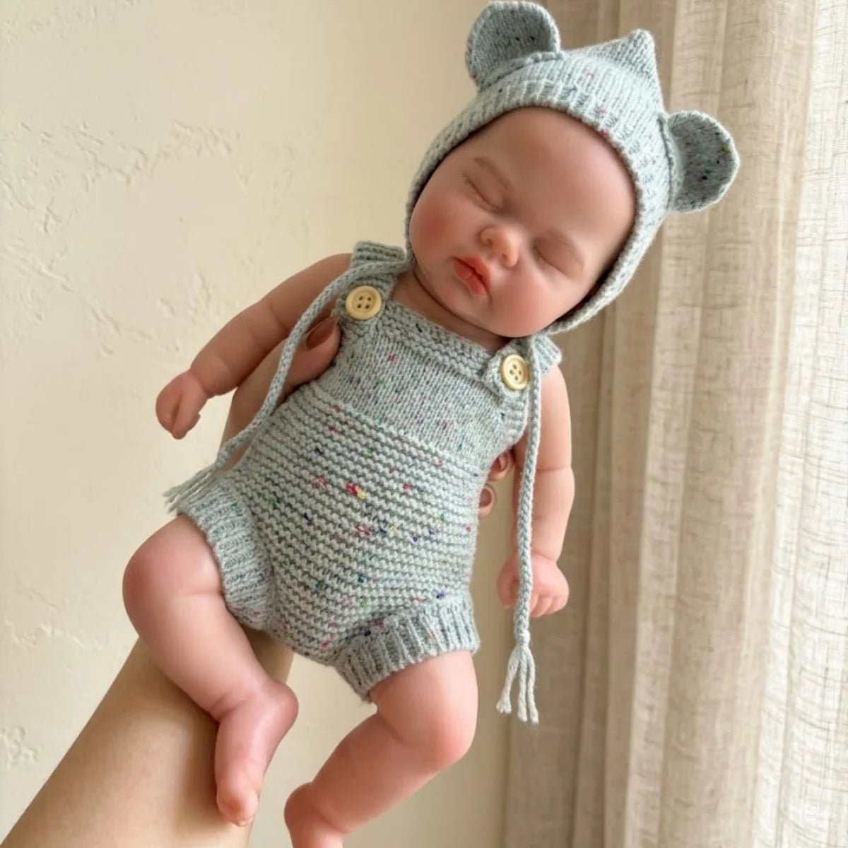 2 Sets Clothes With Close Eyes 33cm Bebe Reborn Silicone Girl Doll With Open Mouth Soft Touch Body 3D Painted Skin Lifelike Doll