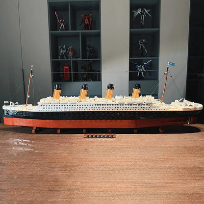 Classic 9090pcs luxury cruise ship model building blocks home decoration assemble toys creative holiday gifts