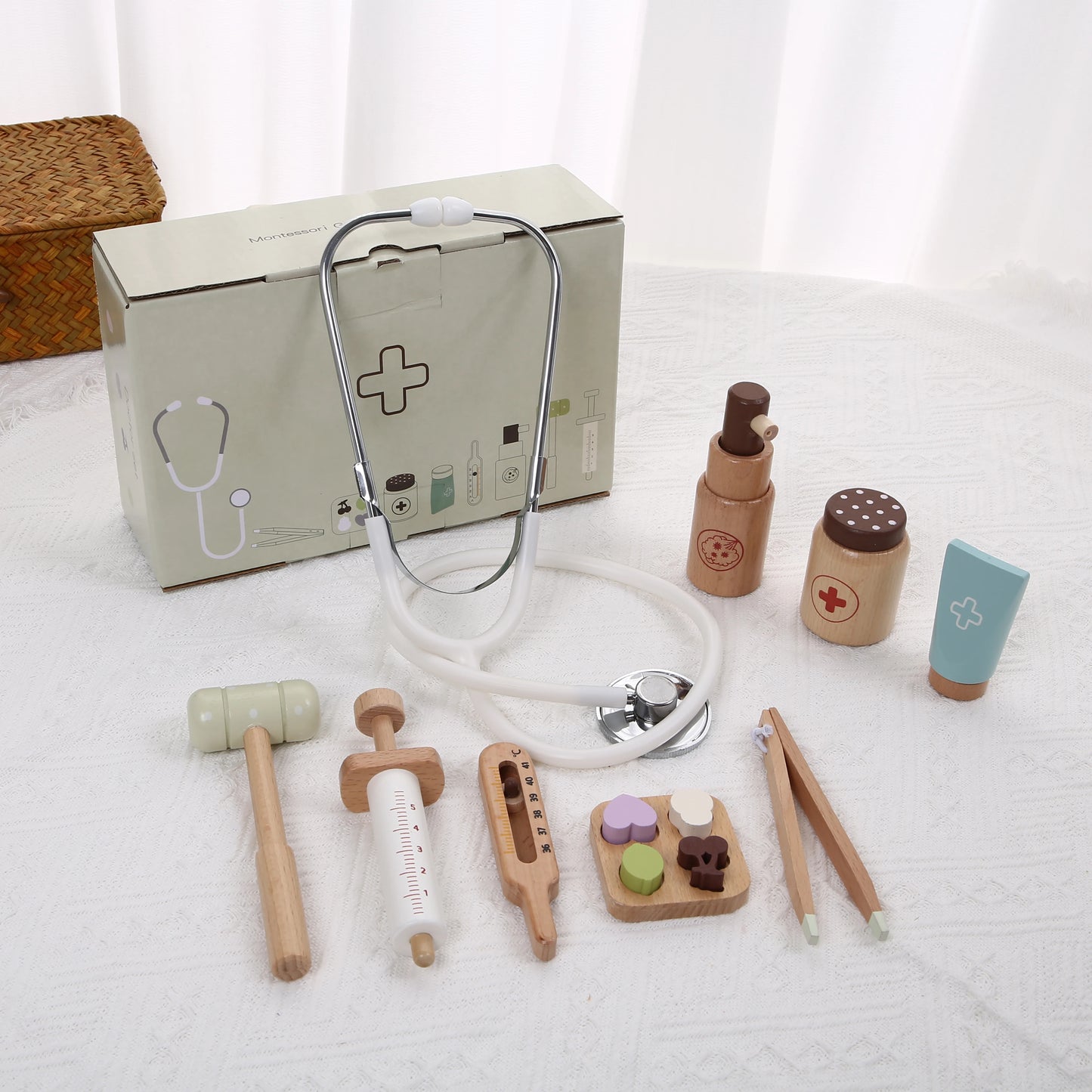Children's Simulated Nurse Stethoscope Medical Kit Syringe Set Wooden Boy Doctor Playing House Toy
