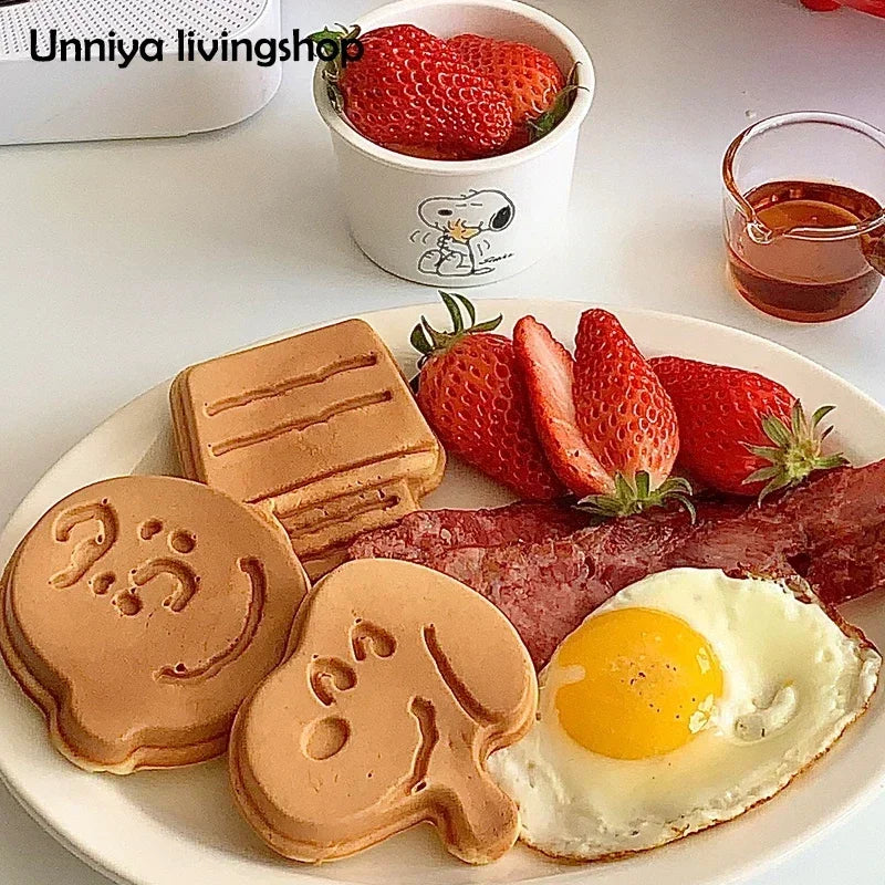 220V Snoopy Electric Waffle Maker - Bring Fun and Deliciousness to Your Breakfast AN