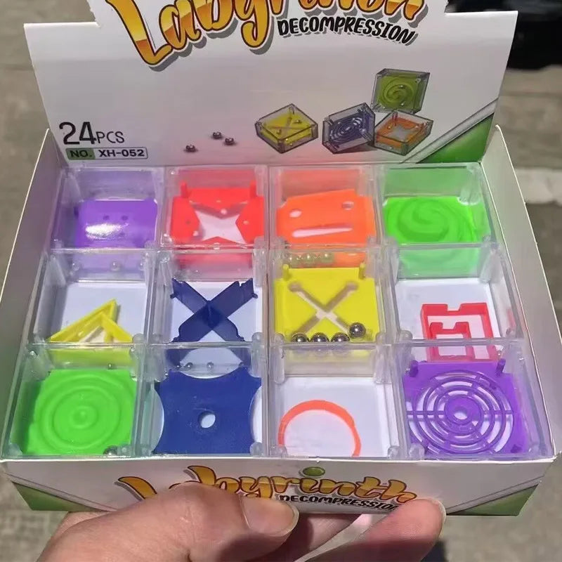 Balance IQ Maze Game Set  3D Brain Teaser Fun Mini Cube Puzzle in a Box Party Favors for Kids Teens Adults Ideal Prizes Gifts