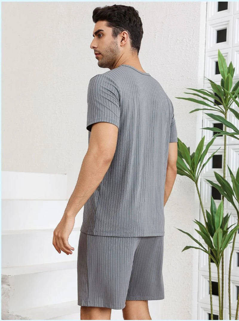 Men's Trendy Pajama Set Solid Short Sleeve And Shorts Breathable Lightweight Fabric Ideal For Casual Attire And Sports Wear Pjs