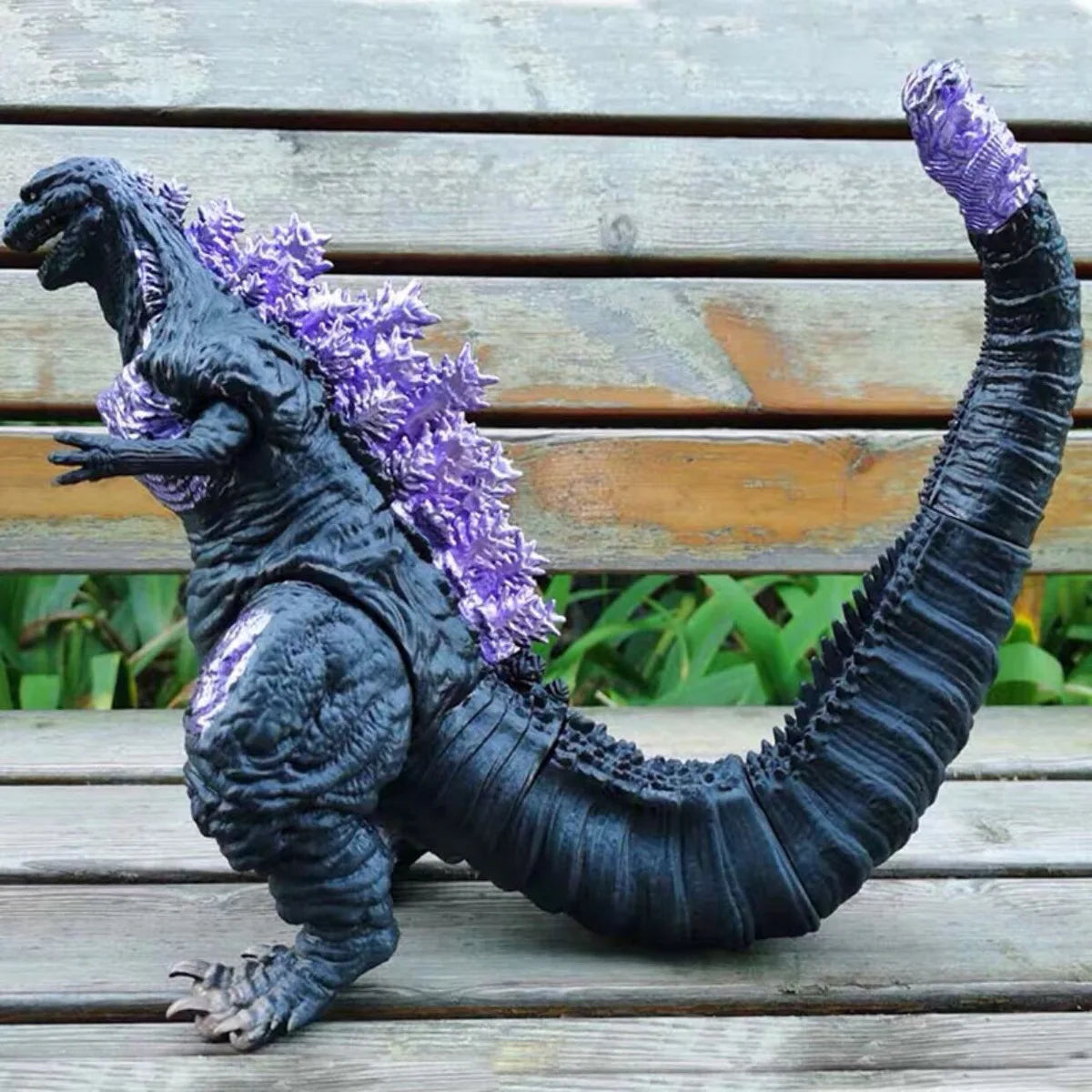 24cm Godzilla King of Monsters Runaway Mechanical Red lotus Planet Godzilla Action Figure Collection Model Toy Kid Birthday Gift