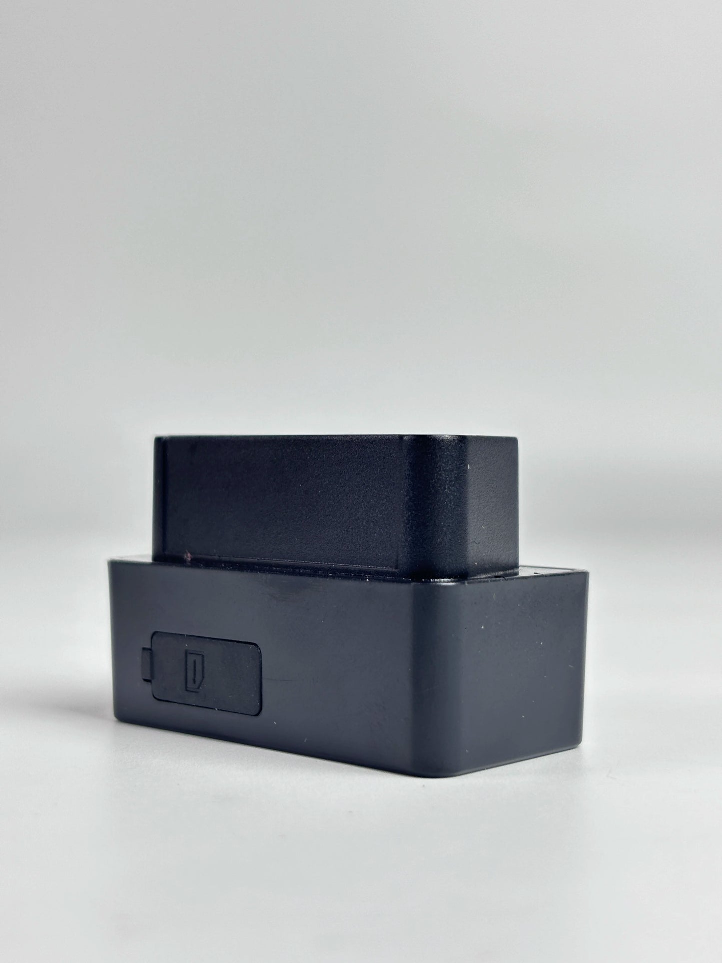 OBDII GPS Tracker Car Tracker TrackerKing DK22 With Real-time Tracking Multiple Alerts Plug and Play