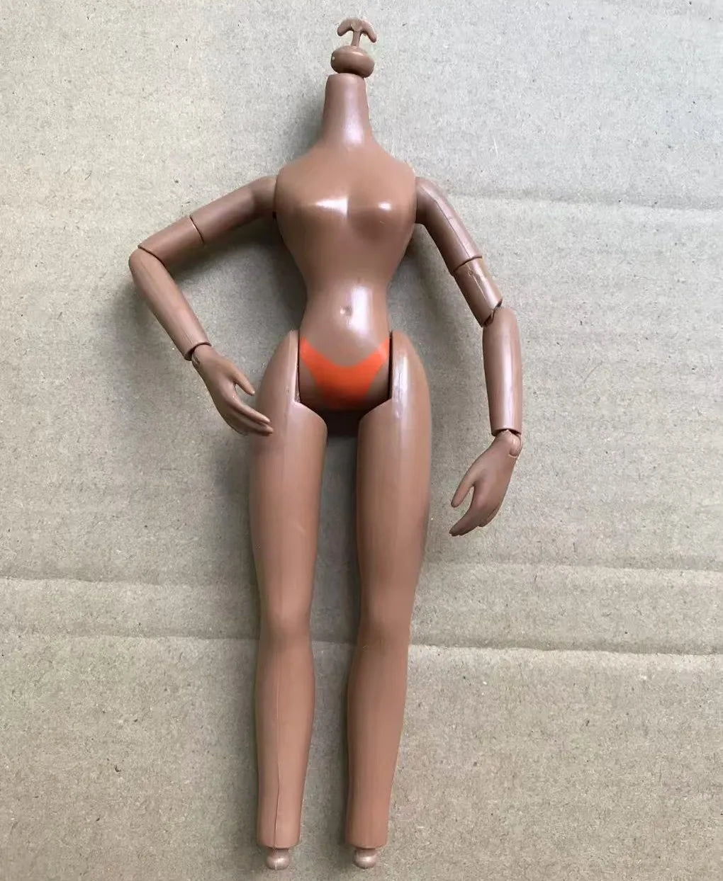 2001 Version Rare Face Doll Heads Classic Bratss White Brown Skin Colorful Hair Girl Boy Doll Parts for Collectors