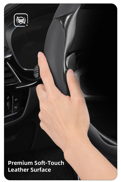 Suitable for Leapmotor Breathable Leather Steering Wheel Cover with Segmented Quick-Release Design, Non-Slip and Durable, for Models T03 C10 B10 B05 B03X C16 C11 C01, Etc., in Black, Bright Red, and Green